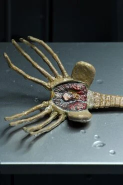 NECA Alien - Ultimate 40th Anniversary Big Chap Actionfigur -Laden Für Lernspielzeug 516461 2